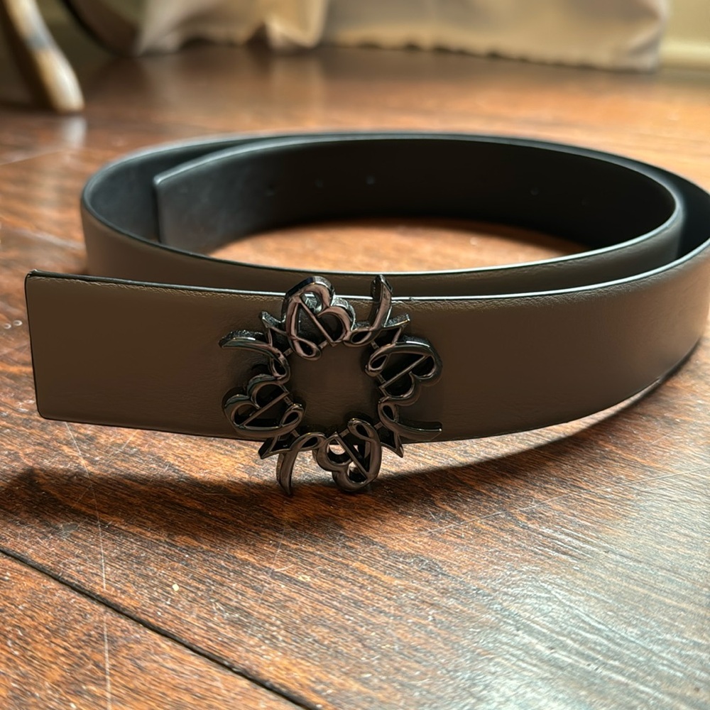 WHBM logo reversible belt size L NWOT